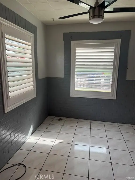 10439 Stanford Avenue, South Gate, CA 90280 - #2