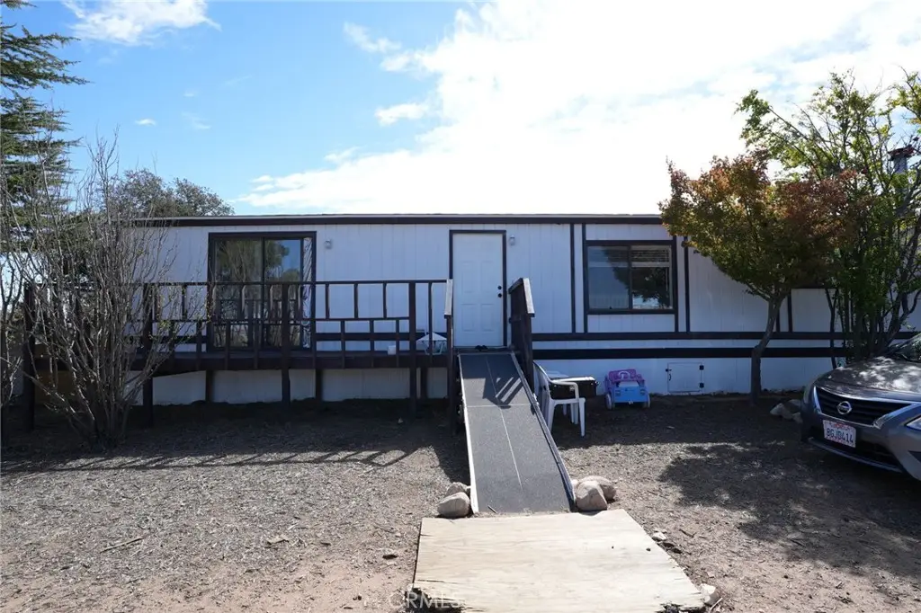 10960 Duxbury Road, Oak Hills, CA 92344 - #1