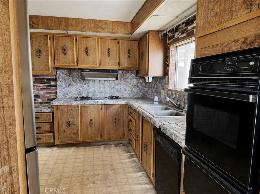 48924 Bedford, Newberry Springs, CA 92365 - #2
