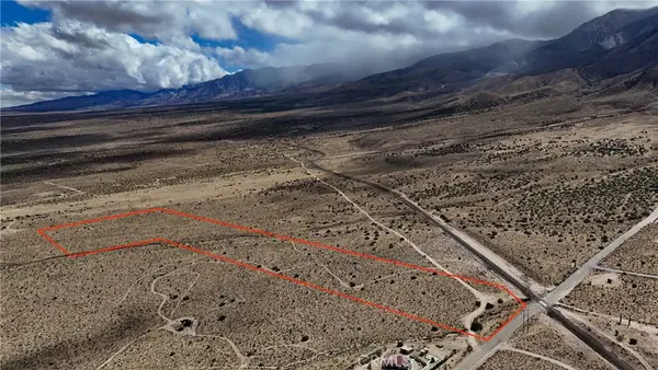 764 High Road, Lucerne Valley, CA 92356