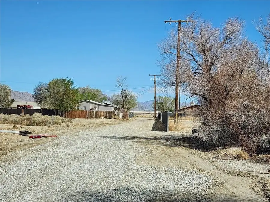 401 Ox Bow Road, Lucerne Valley, CA 92356 - #3