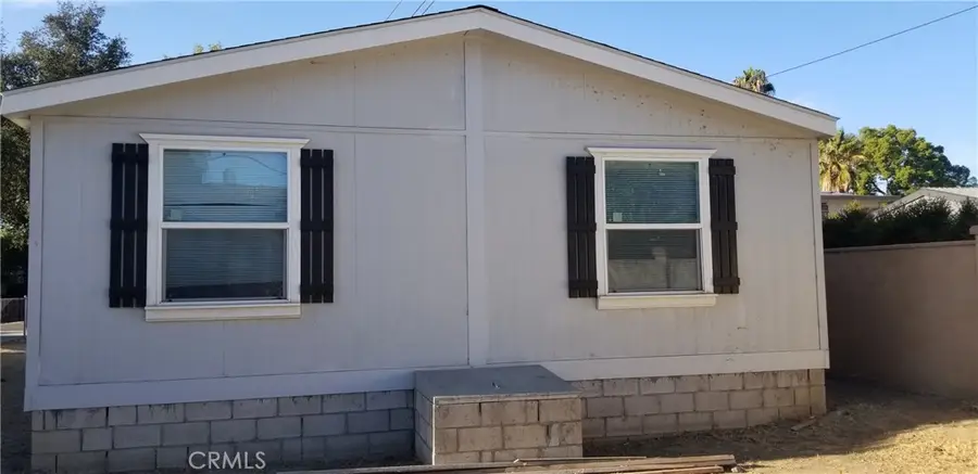 107 E Kingsley Avenue, Pomona, CA 91767 - Image #2