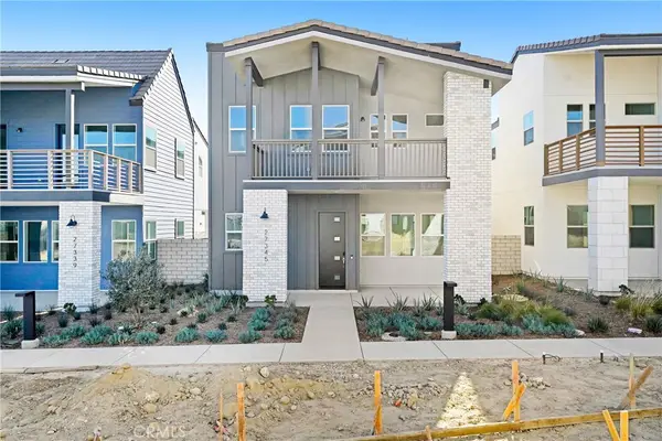 27345 Creekwood Lane, Valencia, CA 91381