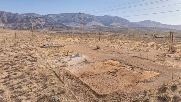 7077 Camp Rock Road, Lucerne Valley, CA 92356
