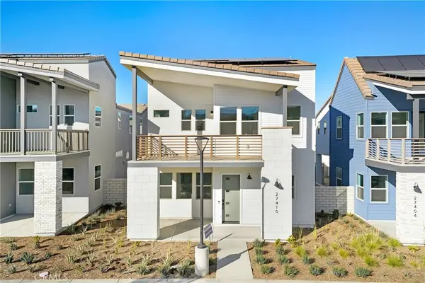 27346 Creekwood Lane, Valencia, CA 91381