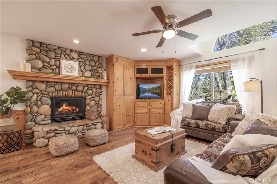 1065 S Minton Avenue, Big Bear City, CA 92314 - Image #3