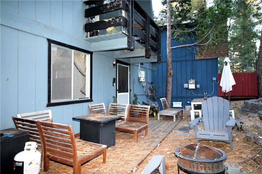 2366 Spruce Dr., Running Springs, CA 92382 - Image #3