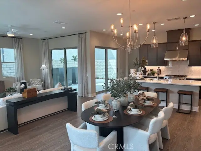 27422 Creekwood Lane, Valencia, CA 91381 - Image #2