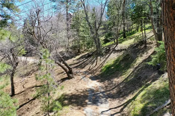 0 Yukon Drive, Lake Arrowhead, CA 92352