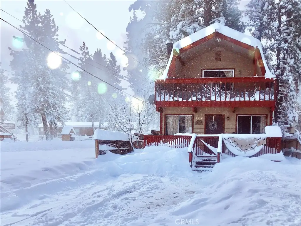 802 Robinhood Boulevard, Big Bear City, CA 92314 - Image #1