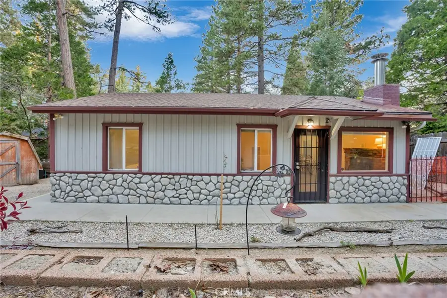 32159 Cove Circle, Running Springs, CA 92382 - Image #3