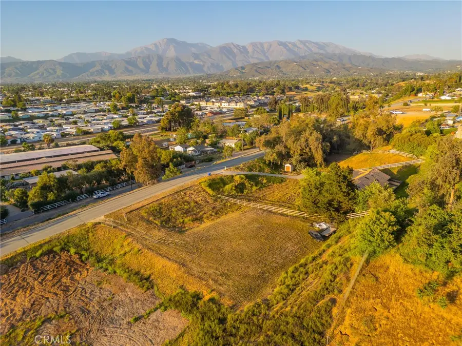 34077 5th Place, Yucaipa, CA 92399 - #3