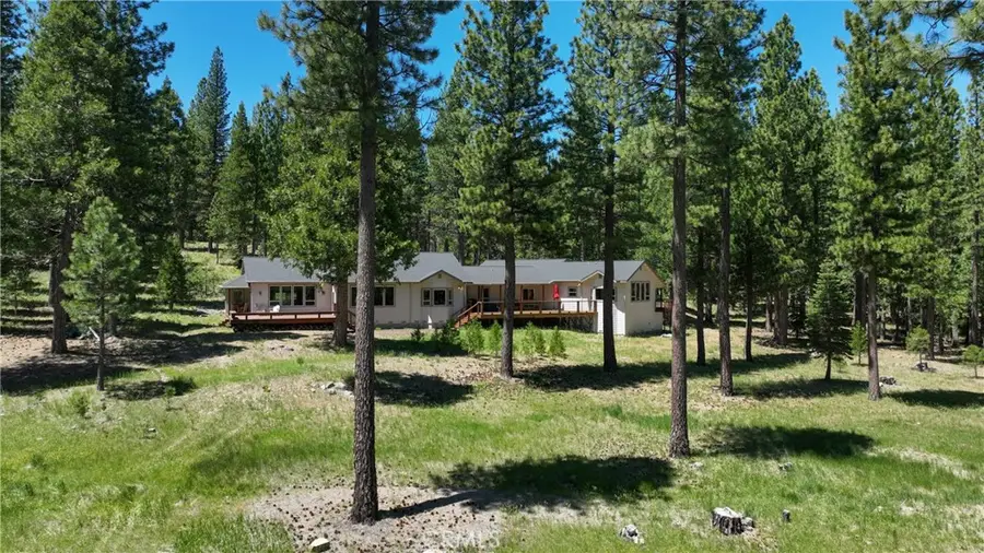 445 Boulder Drive, Clio, CA 96106 - Image #2