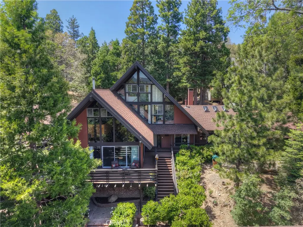 27280 Peninsula Drive, Lake Arrowhead, CA 92352 - Image #1