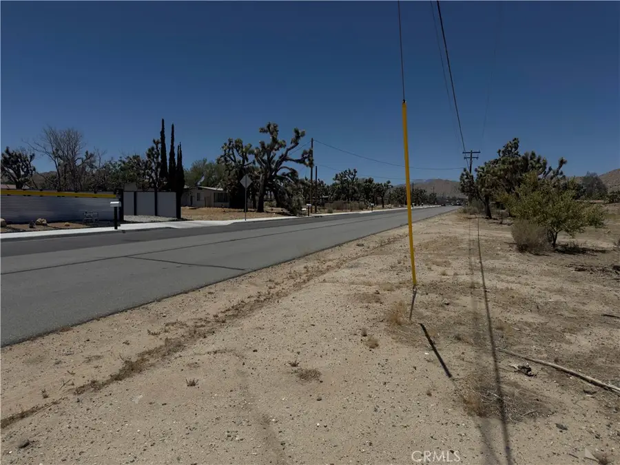 5951320 Sunland Dr. Drive, Yucca Valley, CA 92284 - Image #2