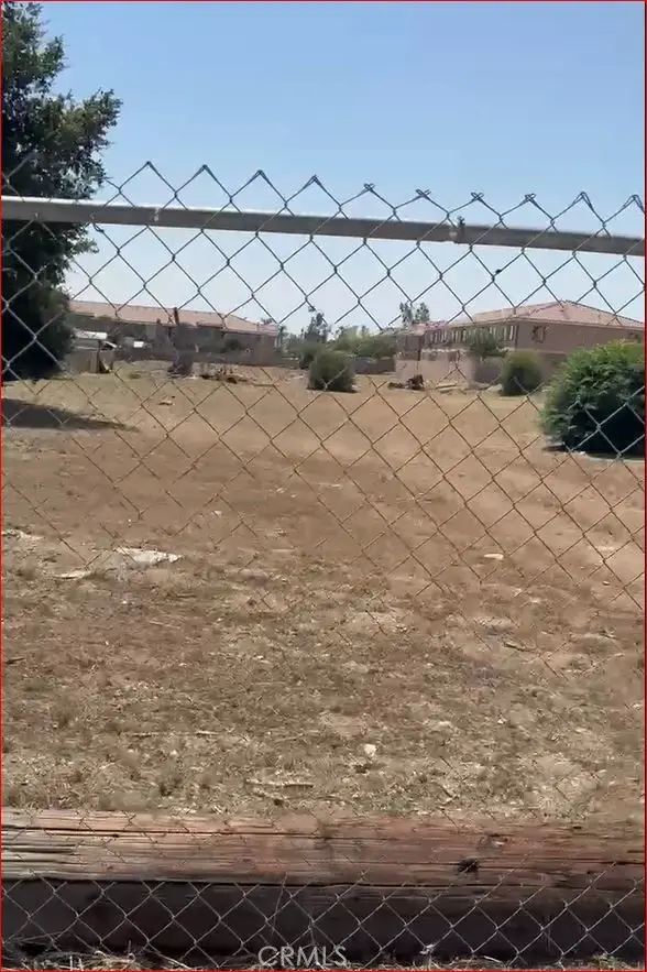 8566 Cypress Avenue, Fontana, CA 92335 - Image #2