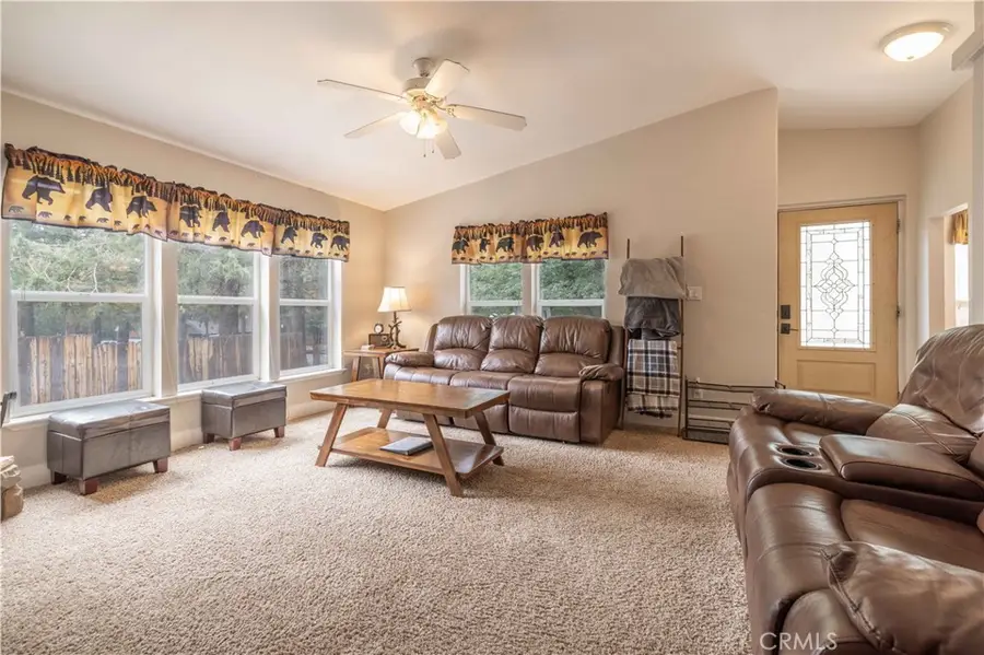 410 Los Angeles Avenue, Sugarloaf, CA 92386 - #3