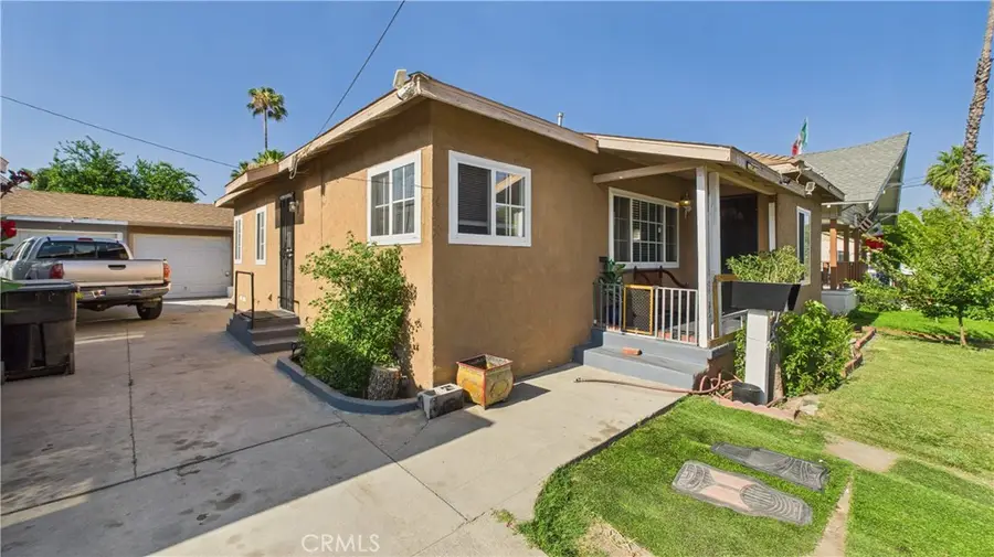 636 W Olive St, San Bernardino, CA 92410 - Image #2