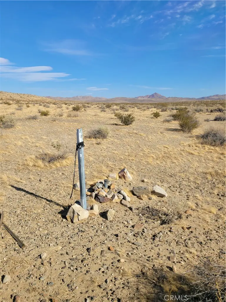 8 Buckboard Road, Hinkley, CA 92347 - #1