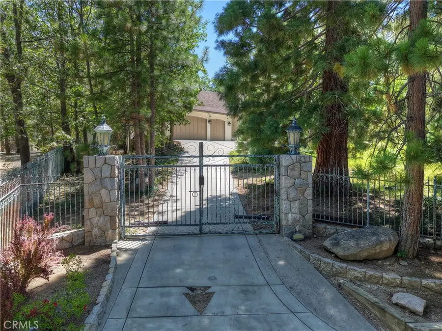 28411 North Shore Road, Lake Arrowhead, CA 92352 - #3