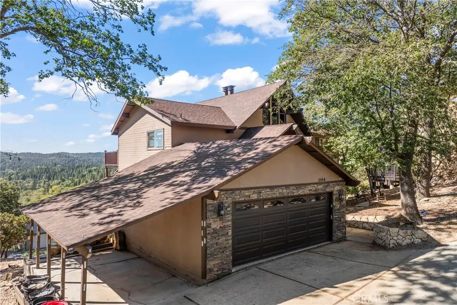 1166 Nadelhorn Drive, Lake Arrowhead, CA 92352 - #2