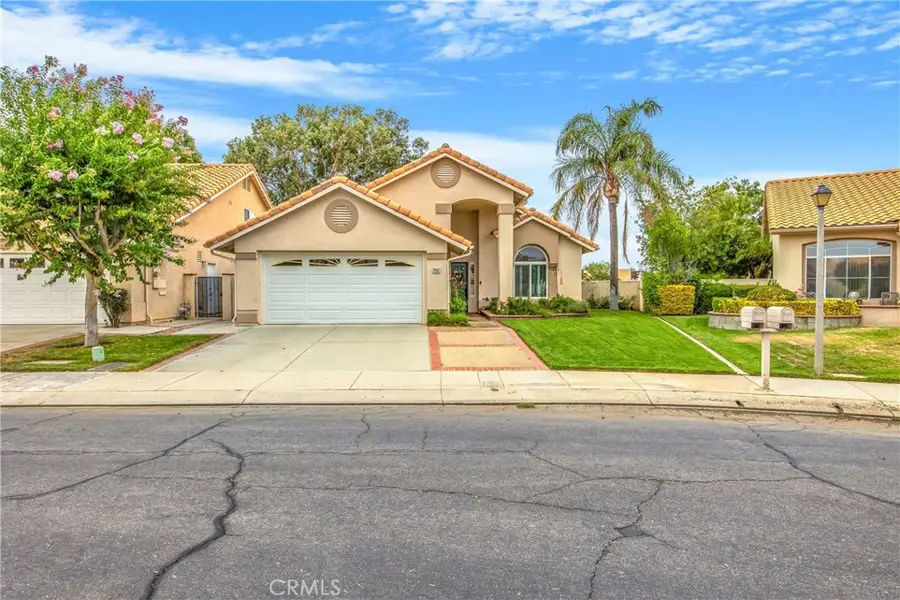 6078 Lake Buena Vista Way, Banning, CA 92220 - Image #2