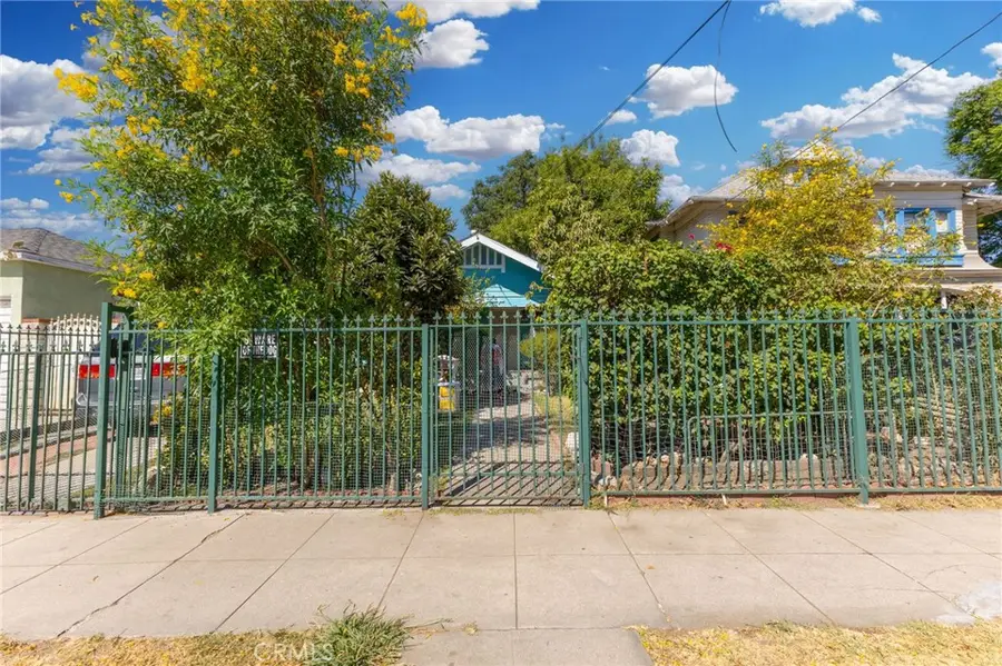 1354 N Arrowhead Avenue, San Bernardino, CA 92405 - Image #3