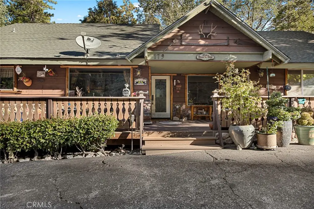 179 Golf Course Rd, Lake Arrowhead, CA 92352 - #1