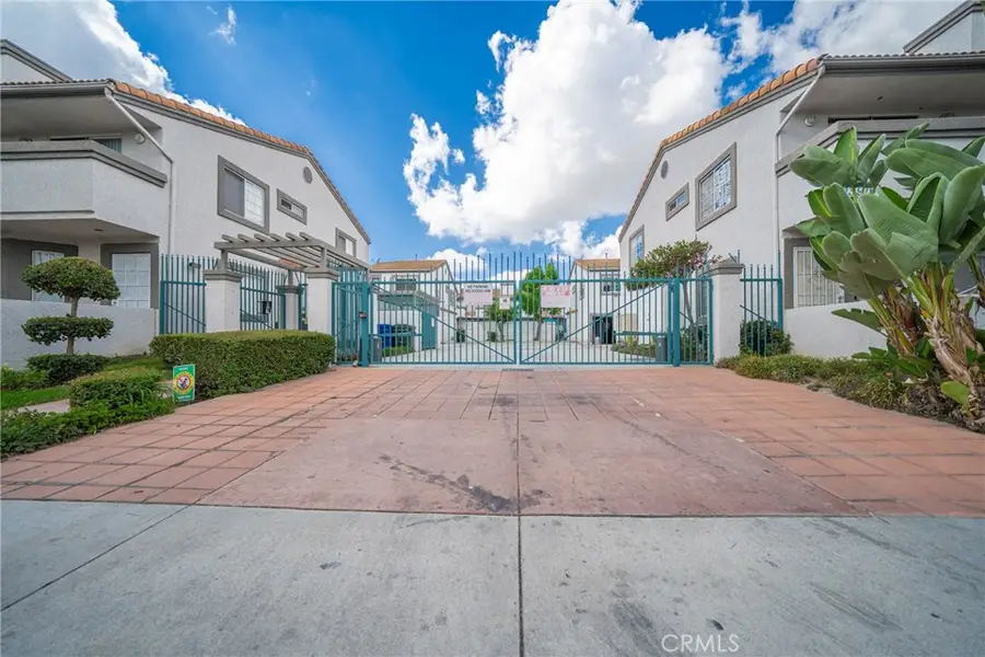 13919 Arthur Avenue #22, Paramount, CA 90723 - #3