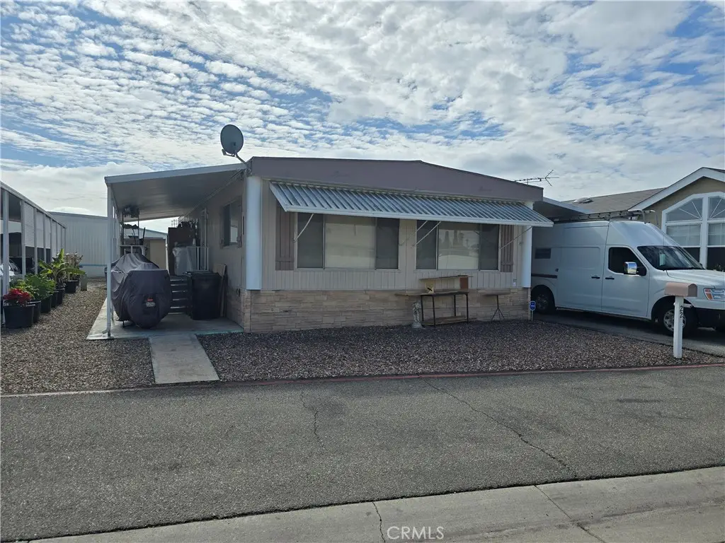 22 Magnolia Via, Anaheim, CA 92801 - #1