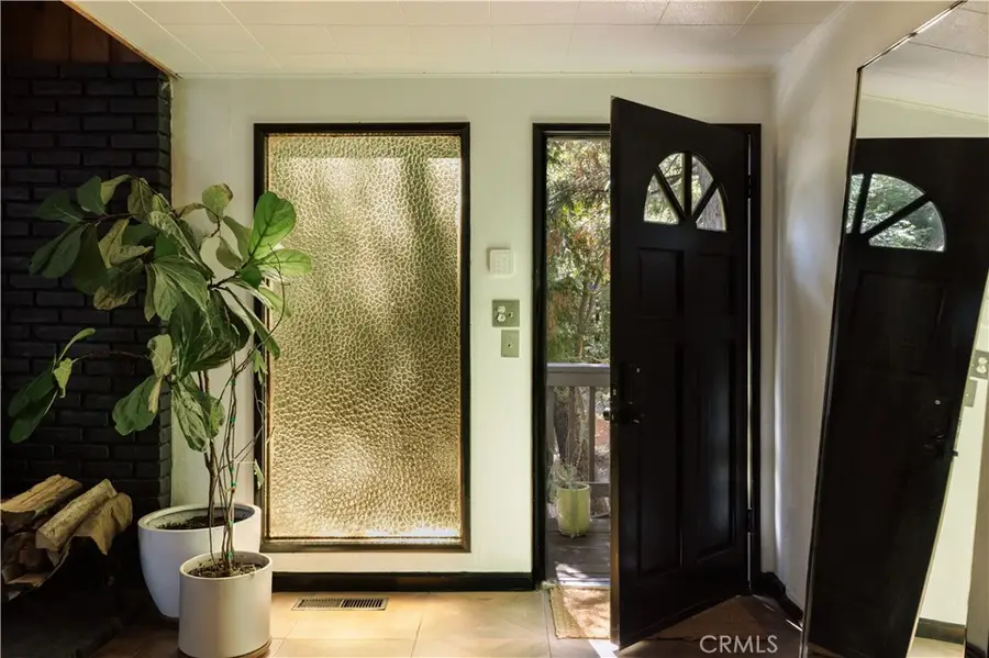 24571 Geneva, Crestline, CA 92325 - #2