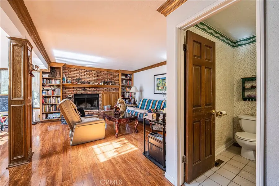 26333 Walnut Hills Dr, Lake Arrowhead, CA 92352 - #3