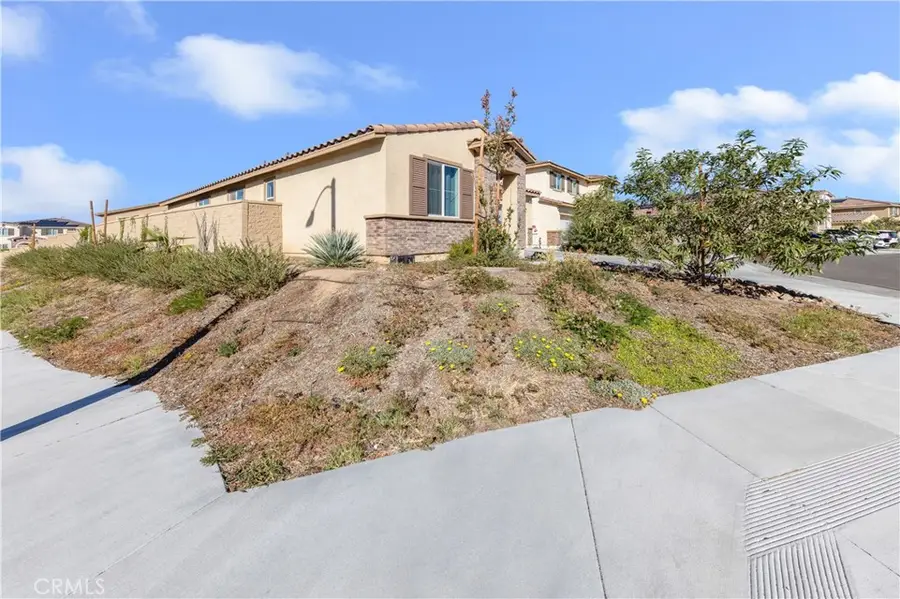 13074 Rosamond Court, Hesperia, CA 92344 - Image #3