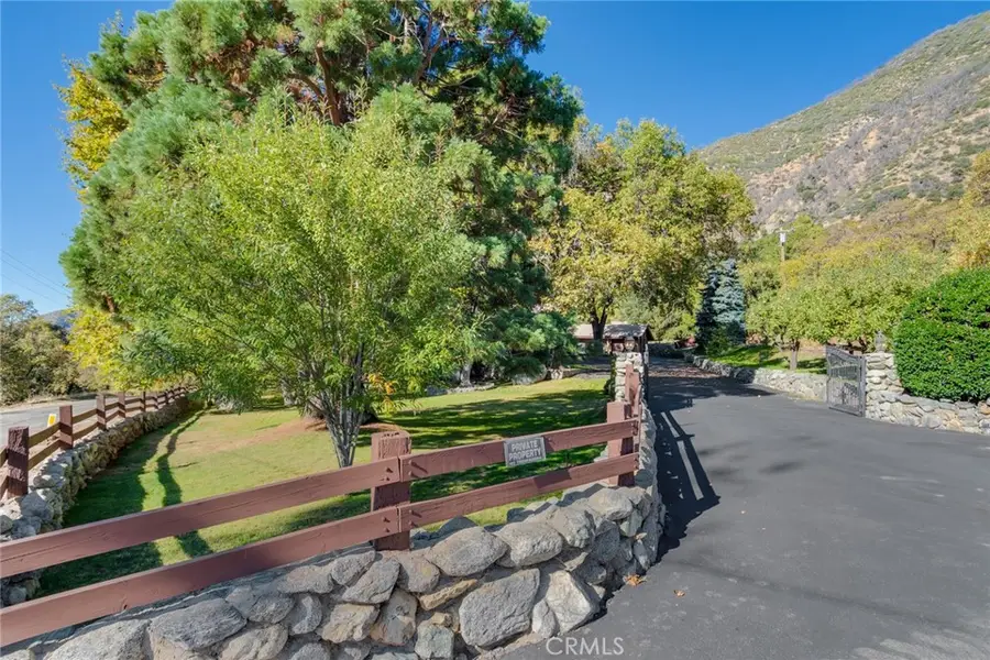 39292 Oak Glen Road, Oak Glen, CA 92399 - #2