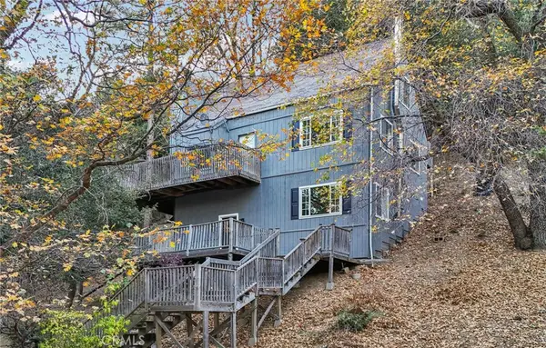 5866 Robin Oak Drive, Angelus Oaks, CA 92305