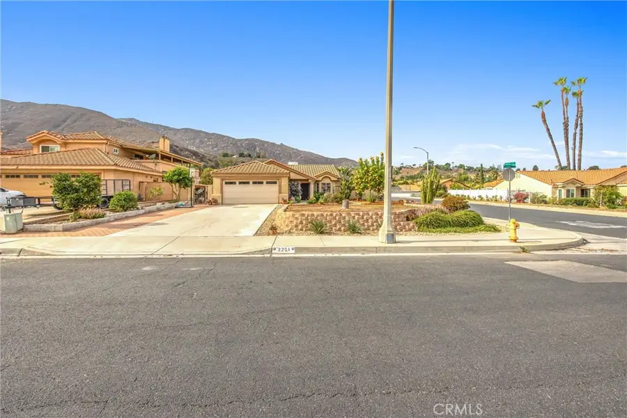 2201 Canyon, Colton, CA 92324 - Image #2