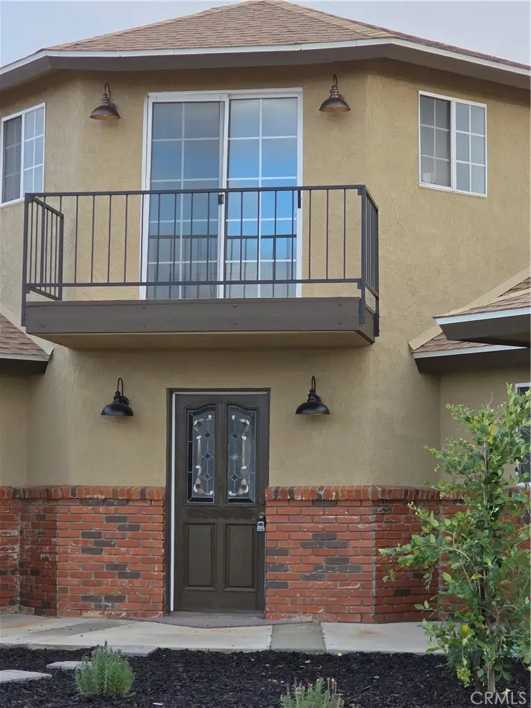 8325 Johnson Road, Phelan, CA 92371 - Image #2