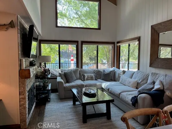 27821 Peninsula Dr. #414, Lake Arrowhead, CA 92352