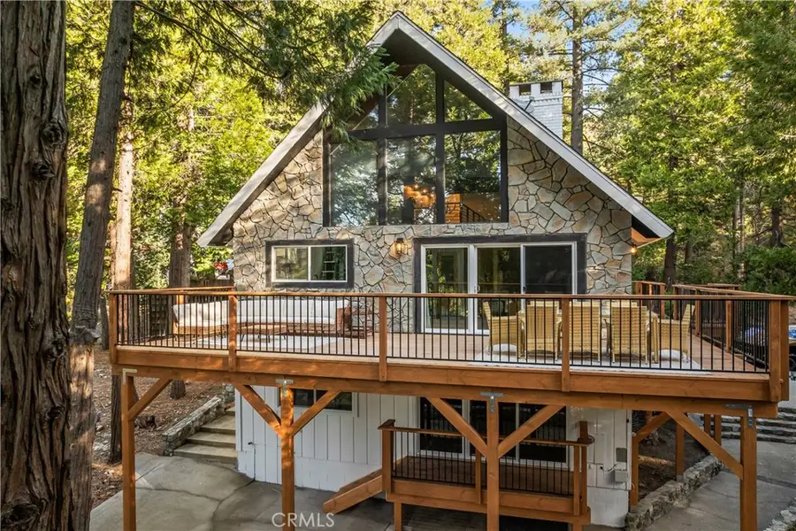 300 Pioneer, Lake Arrowhead, CA 92352 - Image #2