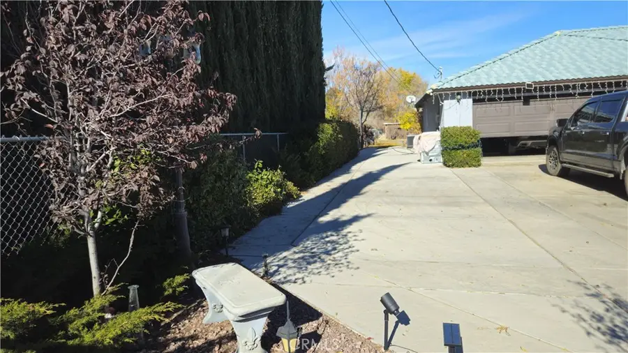15274 Rodeo St, Hesperia, CA 92345 - #3