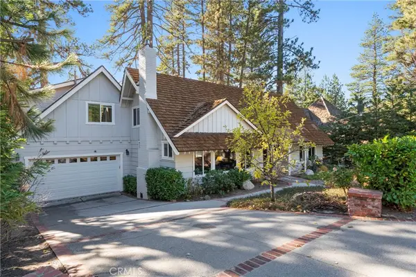 27685 High Knoll Rd., Lake Arrowhead, CA 92352