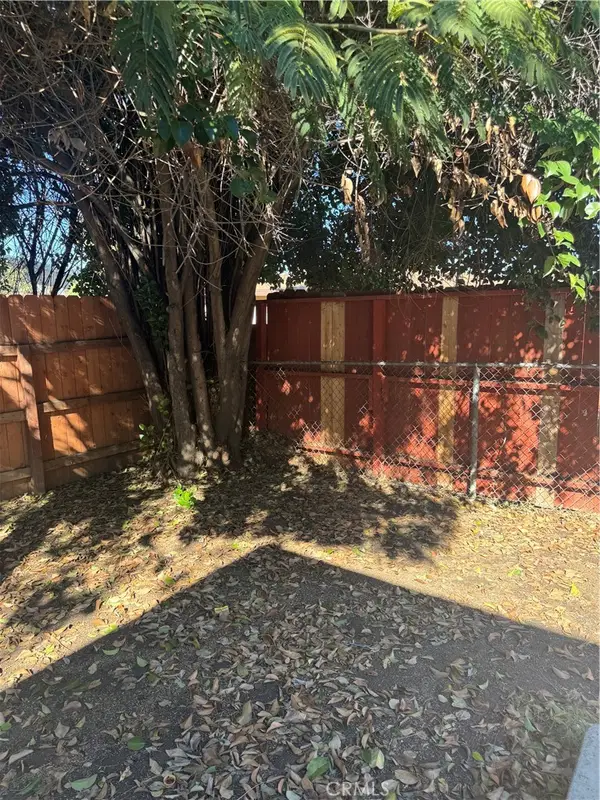 2121 Down, Riverside, CA 92507