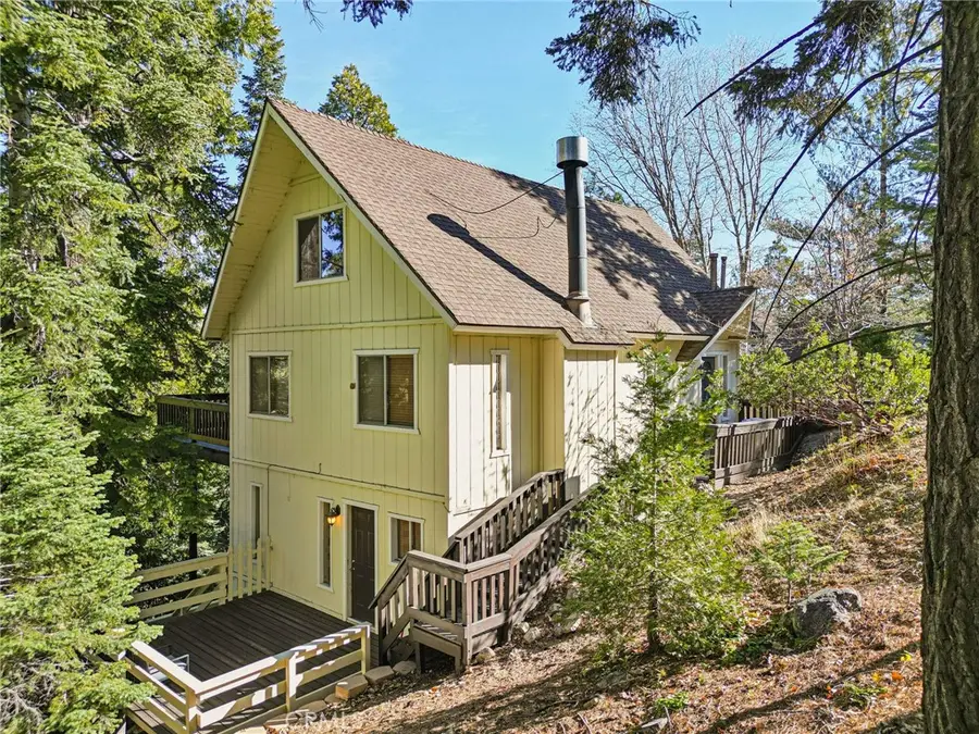 195 Birchwood Drive, Lake Arrowhead, CA 92352 - #2