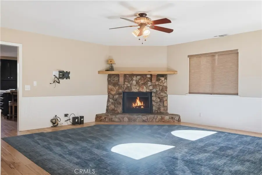 174 Golf Course Road, Lake Arrowhead, CA 92352 - Image #2