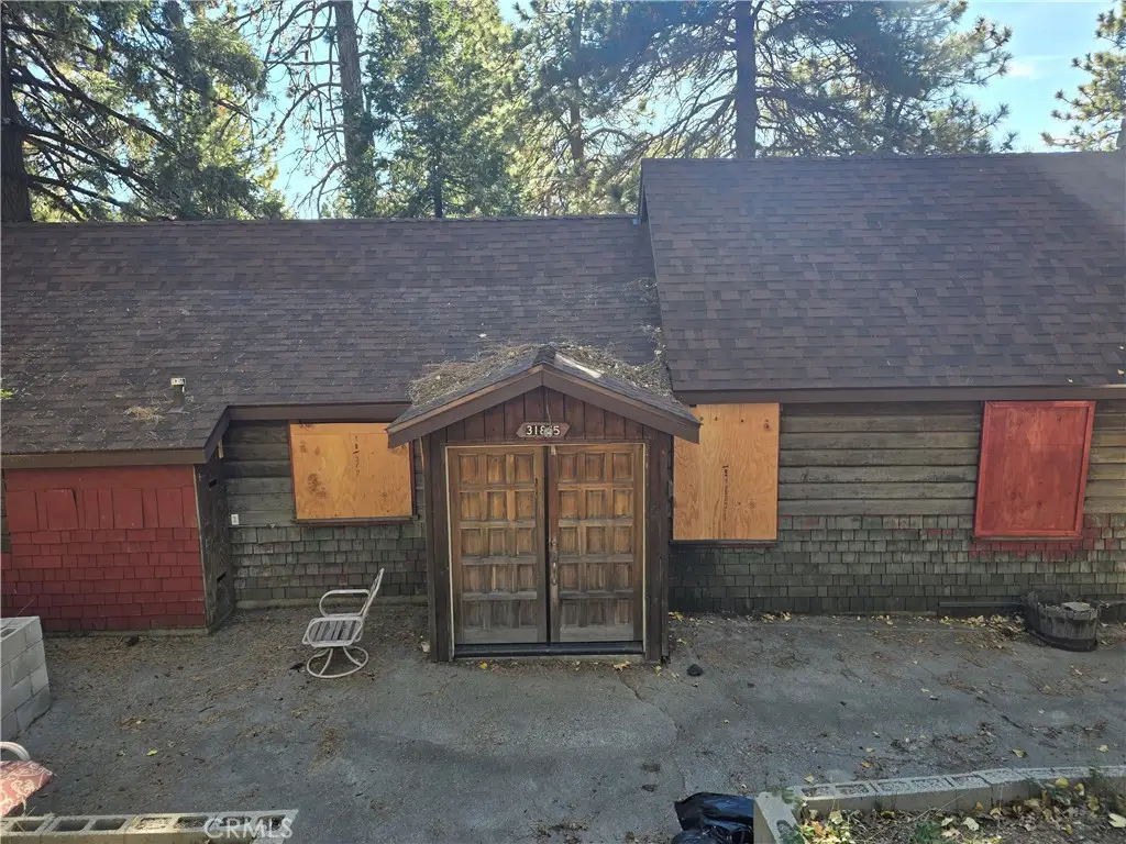 31845 Hilltop, Running Springs, CA 92382 - #1