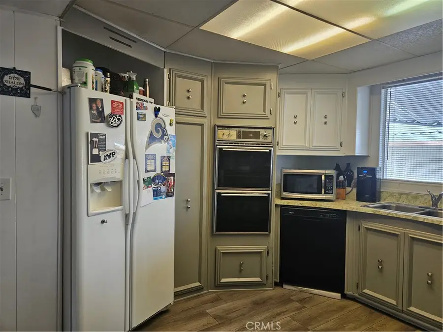 1327 Woodbrook, Corona, CA 92882 - Image #2