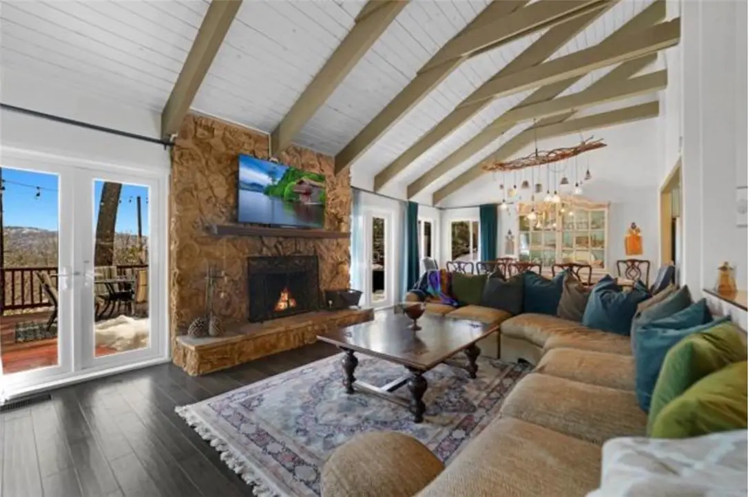 943 Nadelhorn, Lake Arrowhead, CA 92352 - #1