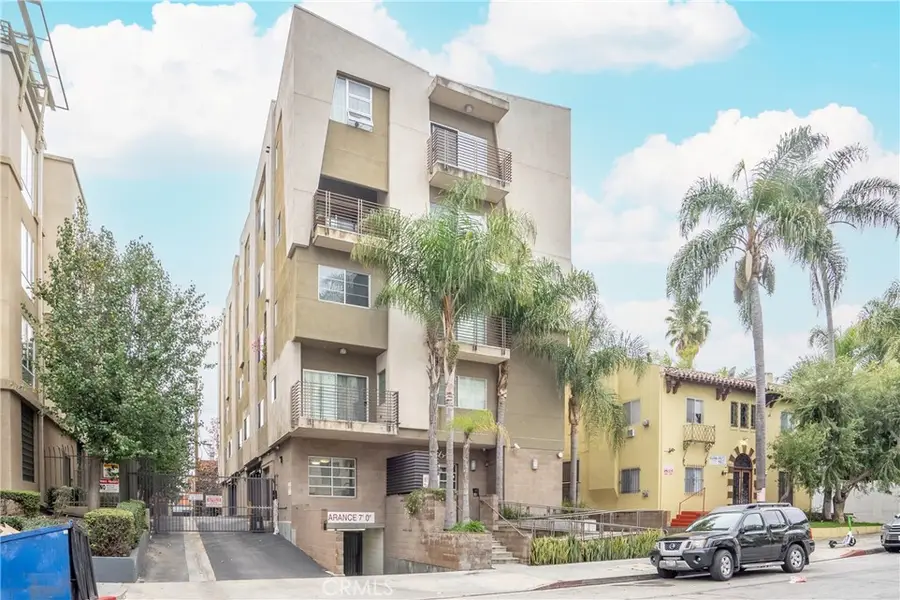 2864 Sunset Place #205, Los Angeles, CA 90005 - #2