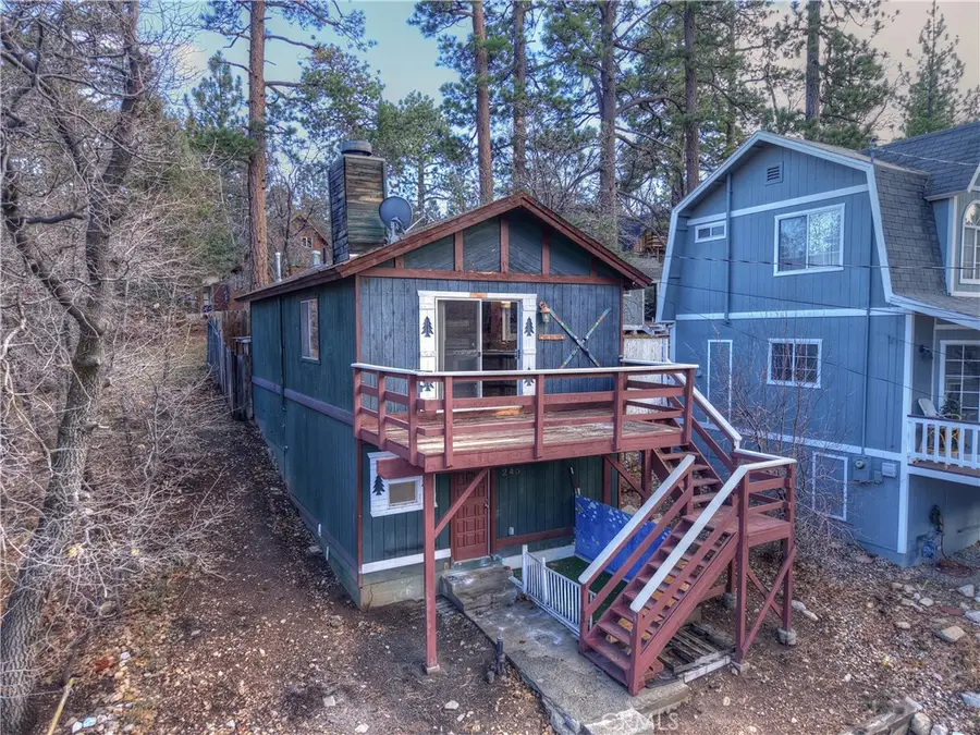 245 Vista, Sugarloaf, CA 92386 - #2