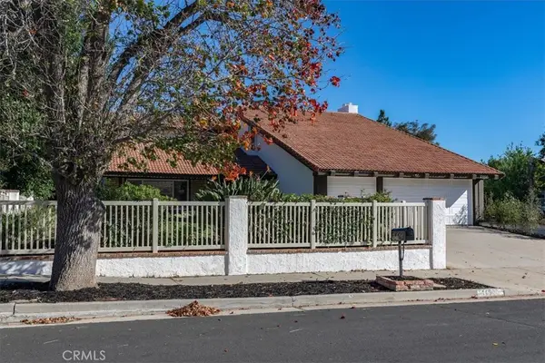 10900 Remmet Avenue, Chatsworth, CA 91311